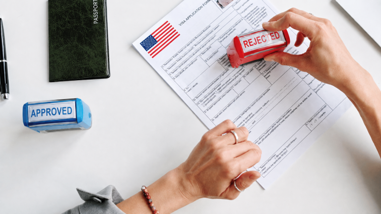 10 Sai Lầm Hàng Đầu Cần Tránh Khi Xin Visa Mỹ